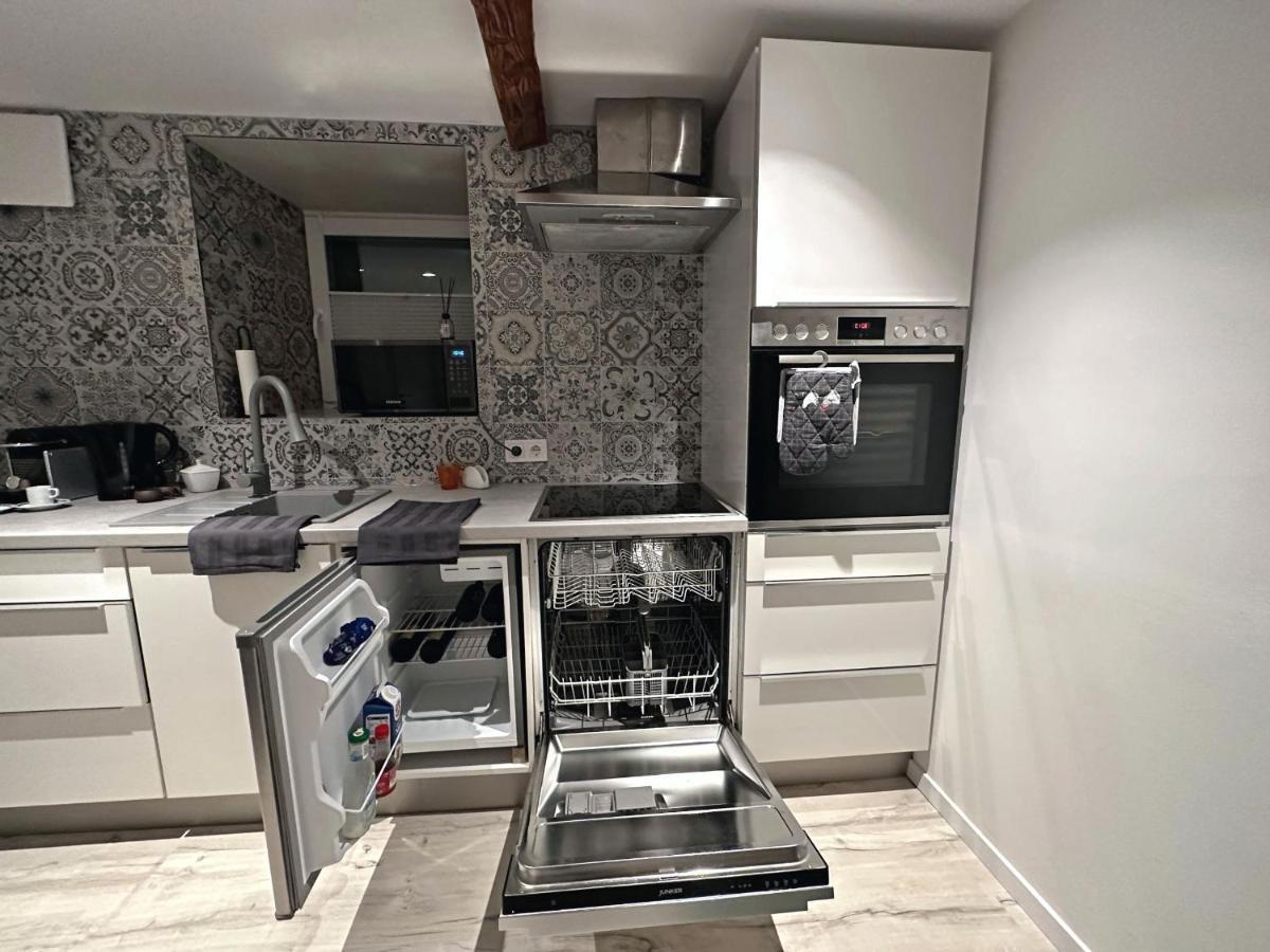 Jobelhome Alb Apartment Bad Urach Bagian luar foto