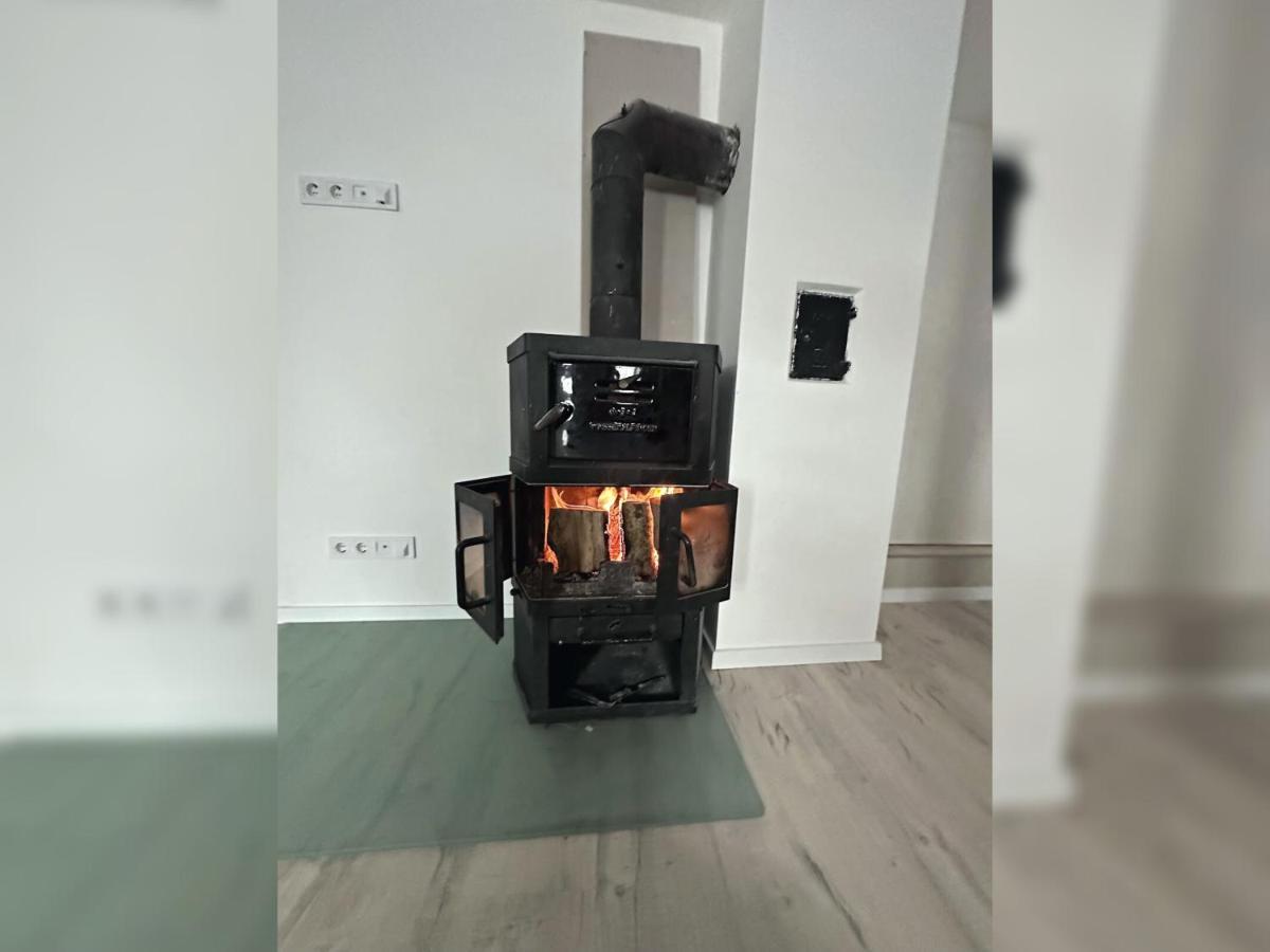 Jobelhome Alb Apartment Bad Urach Bagian luar foto