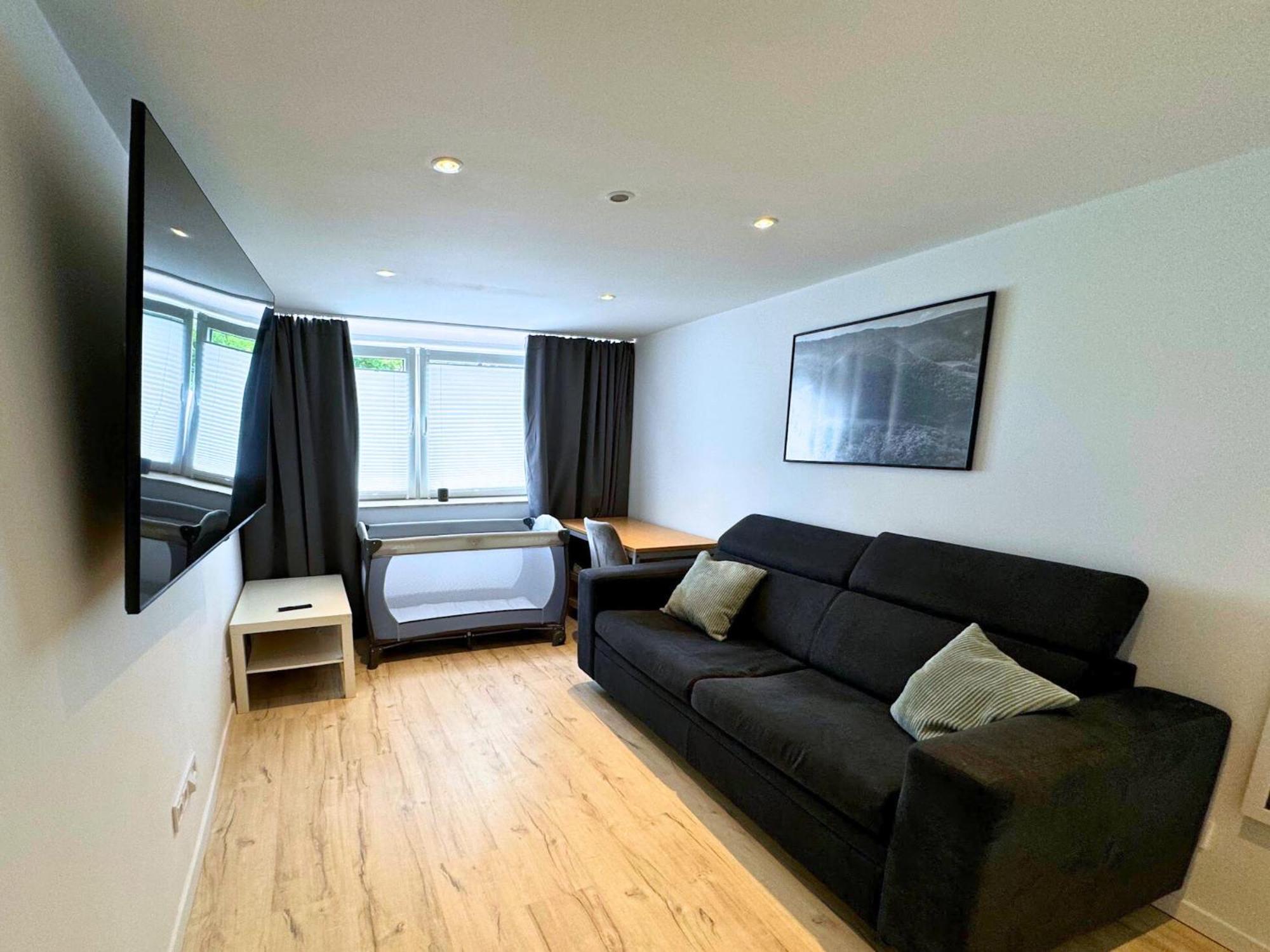 Jobelhome Alb Apartment Bad Urach Bagian luar foto